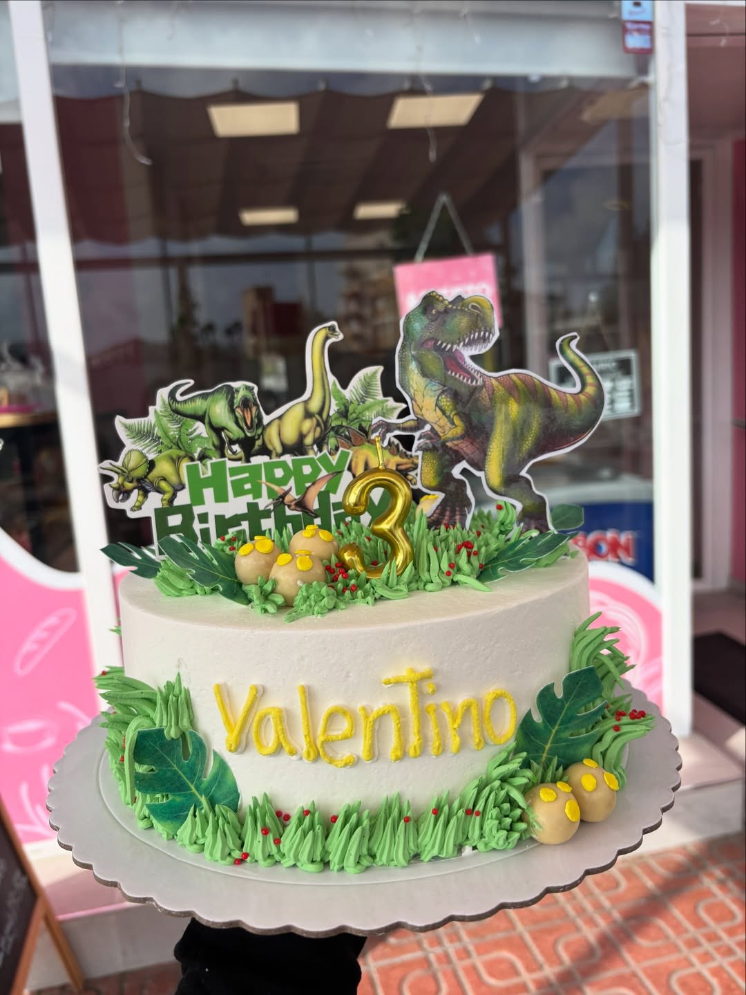 Tarta infantil de dinosaurios